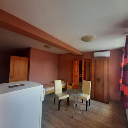 IKSZT Vendégház Dávod Extérieur photo