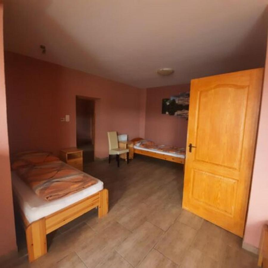 IKSZT Vendégház Dávod Extérieur photo